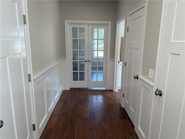 Building Photo - 4 Big River Rd