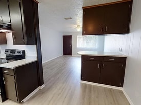 Building Photo - 763 Ernona St