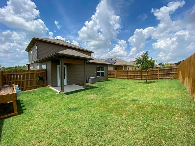 Building Photo - Wonderful 2 story, 3 bedroom home in South East Austin!