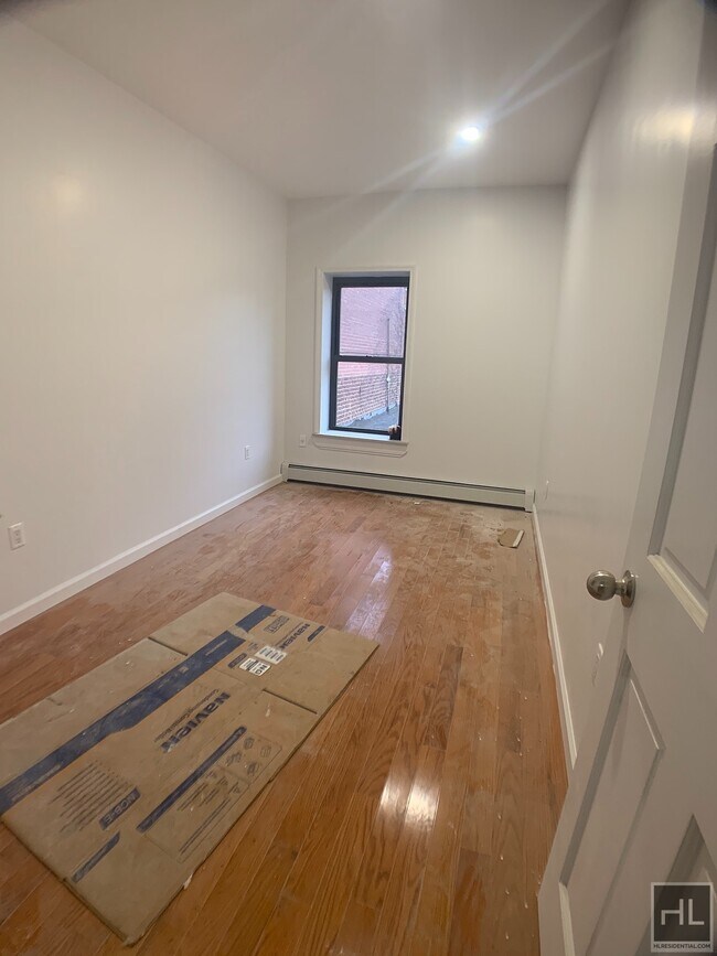 SHEEPSHEAD BAY ROAD 1657 Sheepshead Bay Rd Brooklyn NY 11235