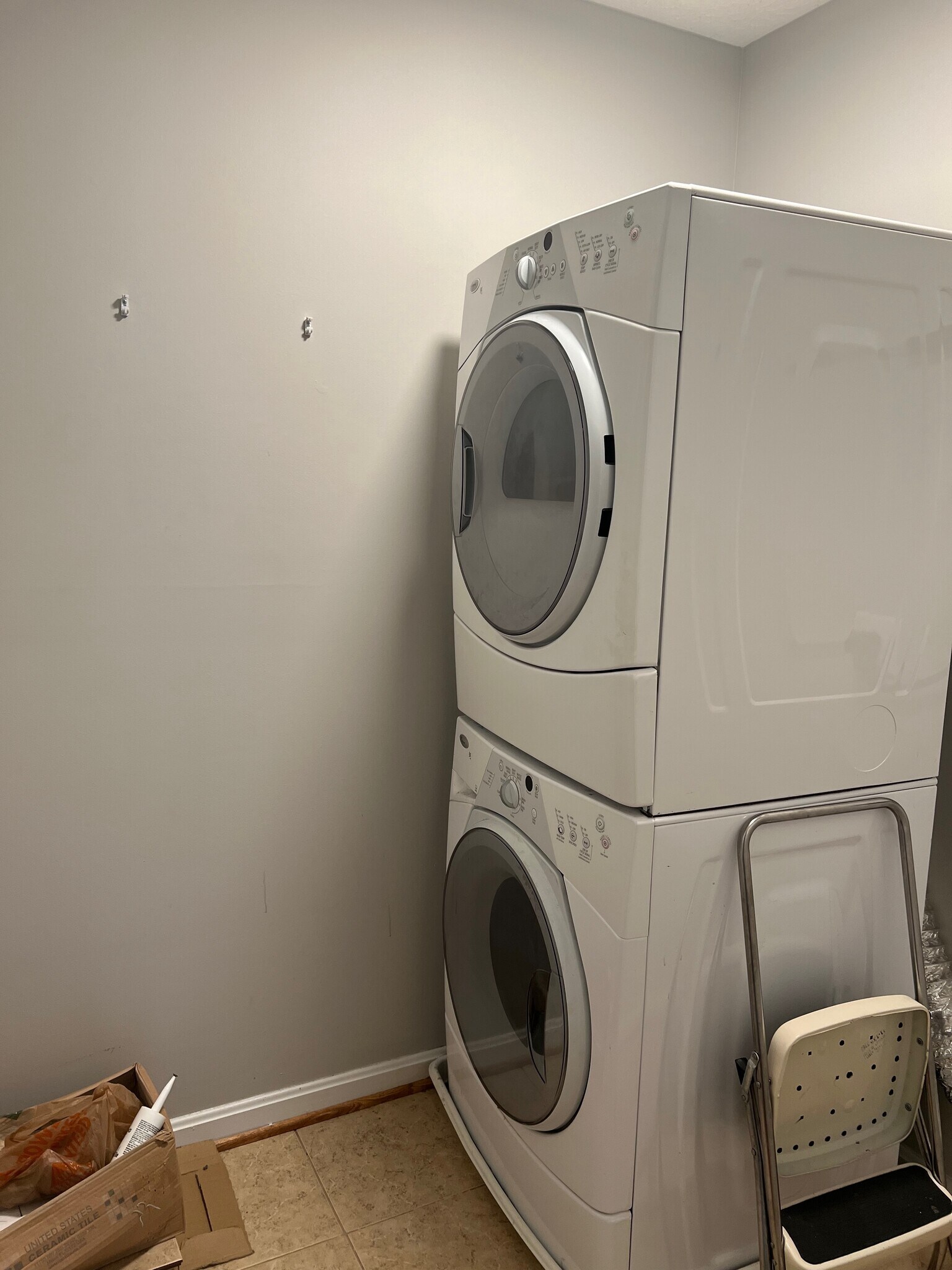 Building Photo - 3704 Excalibur Ct