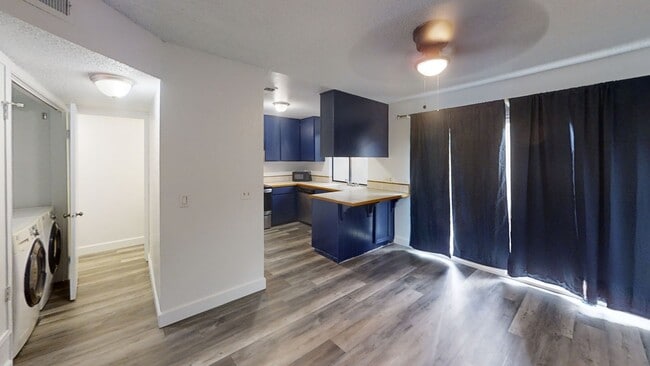 Building Photo - For Rent: Spacious 3BR/2.5BA Condo