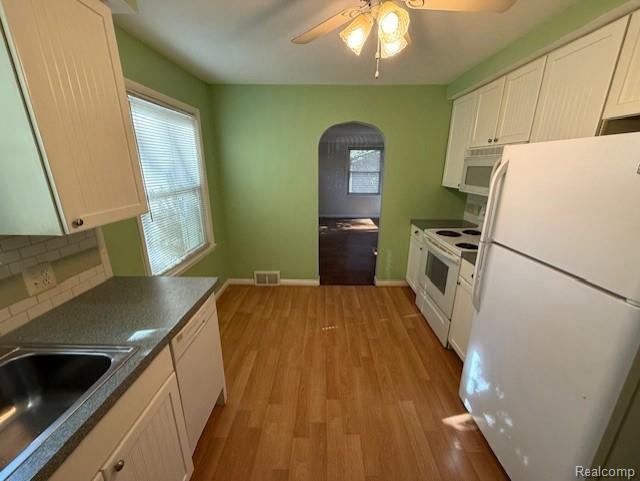 Building Photo - 3534 Fort Dr