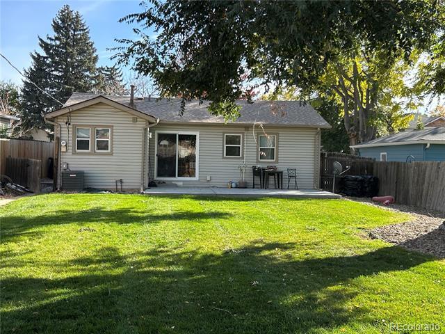 Building Photo - 1457 S Birch St