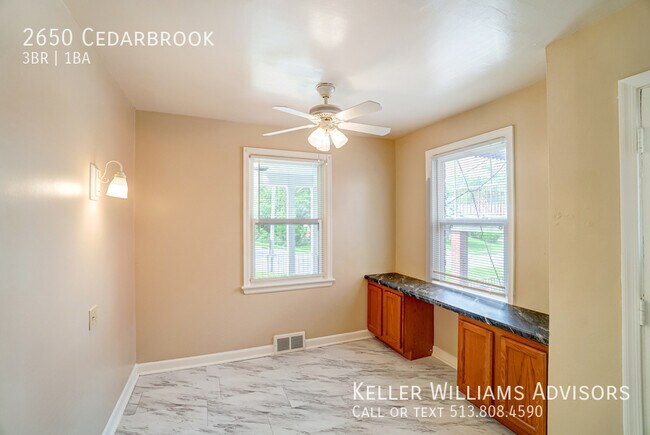Building Photo - 2650 Cedarbrook-