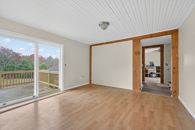 Building Photo - 132 Furnace Ave