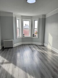 Building Photo - 126 78th St