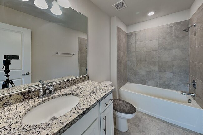 Building Photo - 20781 Monza Loop