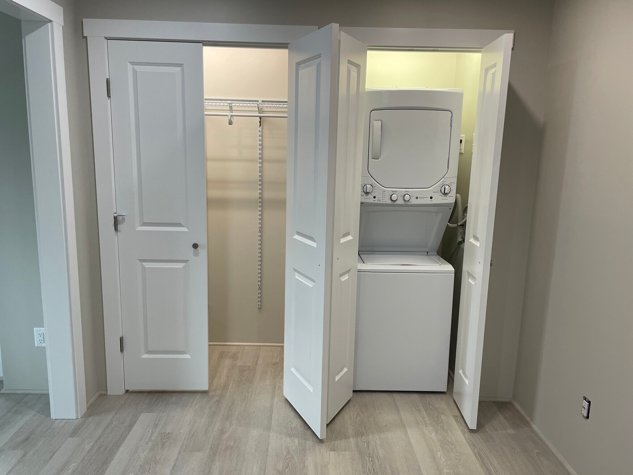 Building Photo - 72 Highview Ave