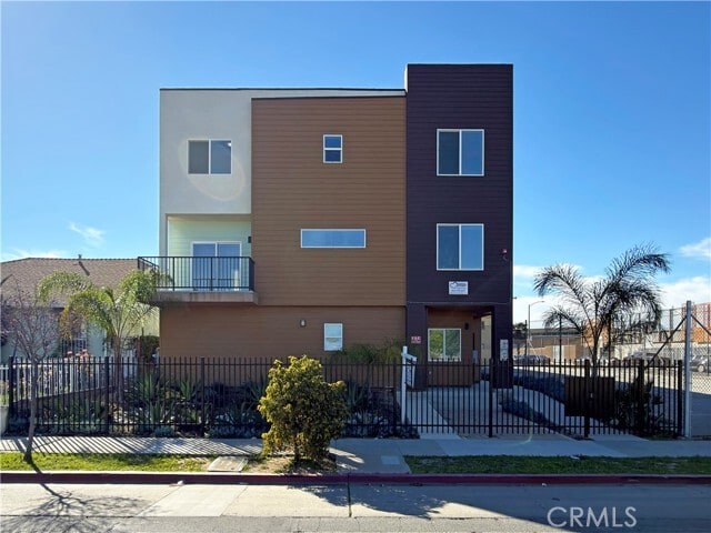 Building Photo - 1493 Atlantic Ave