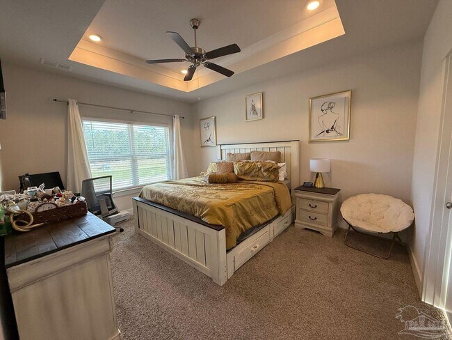 Building Photo - 10709 Davenport Lp