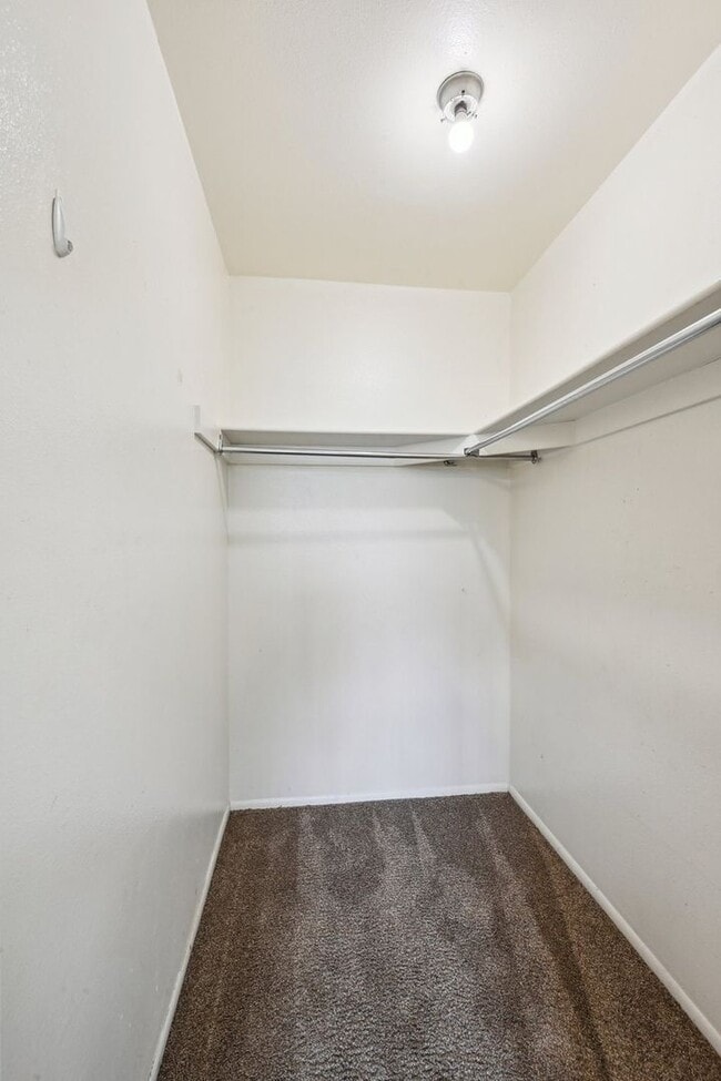 Building Photo - Charming 2BR Townhome in Aurora
