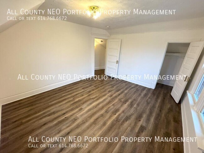 Building Photo - 2690 Sullivant Ave