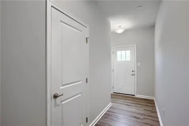 Building Photo - McConnell Trails 3 Bedroom, 2.5 Bathroom T...