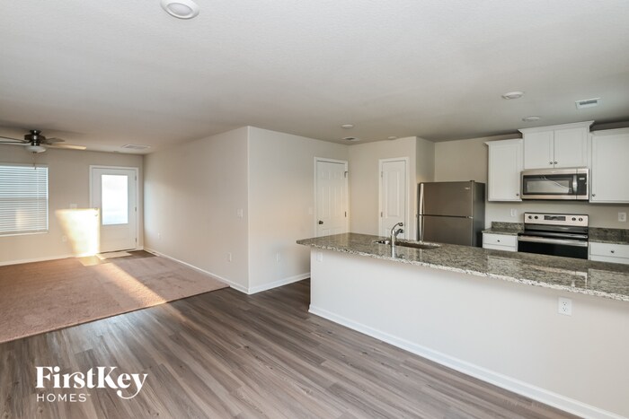 Building Photo - 5024 Wolfridge Ave