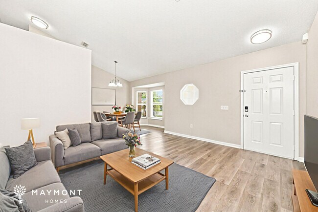 Building Photo - Spacious 3-Bedroom Kissimmee Home