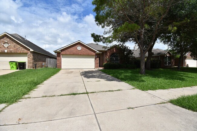 Building Photo - 128 Long Canyon Ln