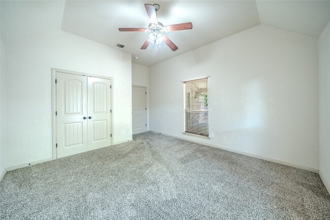 Building Photo - 109 Chateau Dr