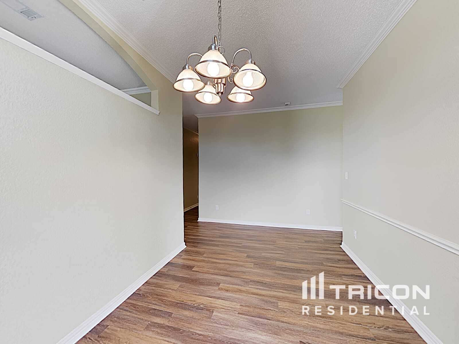 Building Photo - 1362 Meadow Creek Dr