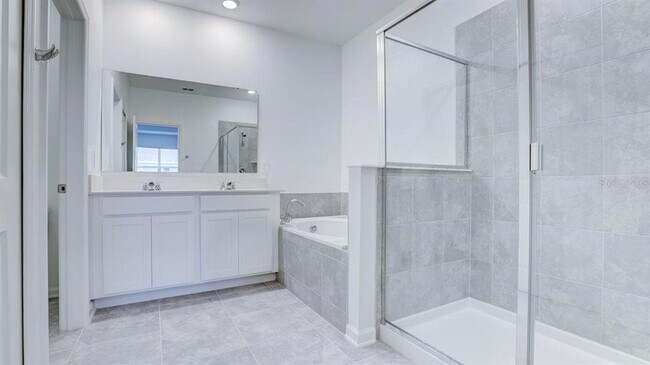 Building Photo - 151 Bogey Dr