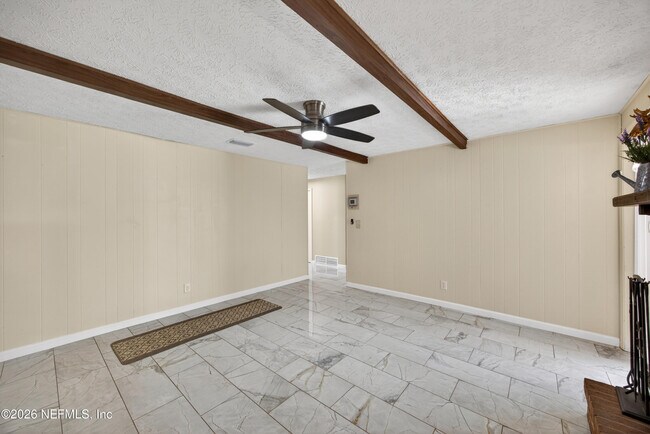 Building Photo - 3627 Co Rd 218