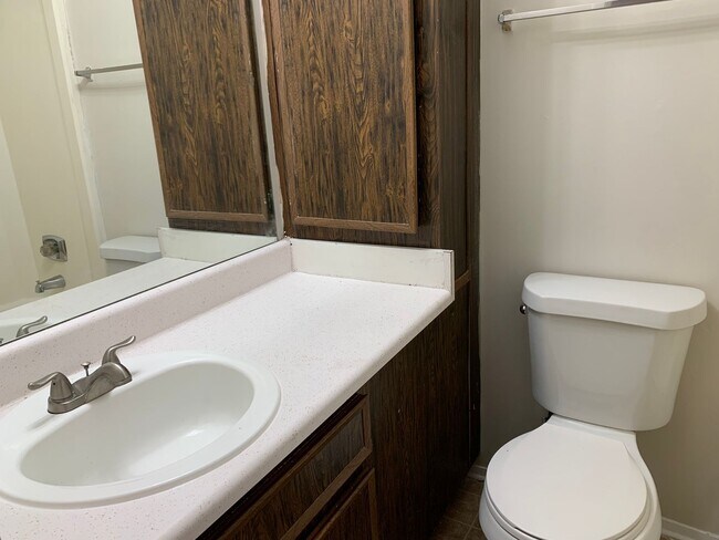 Building Photo - 6509 Parton Ct