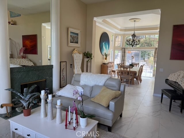 Building Photo - 5860 Vista Del Mar