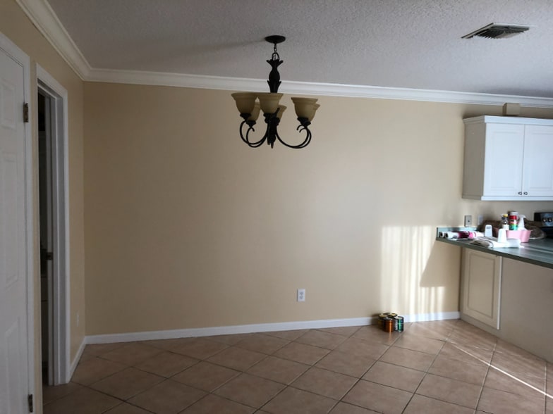 Building Photo - 644 16th St