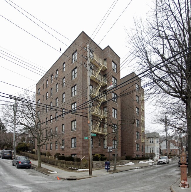 Building Photo - 4313 Kepler Ave
