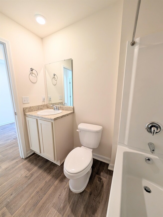 Building Photo - 869 Twickenham Lp