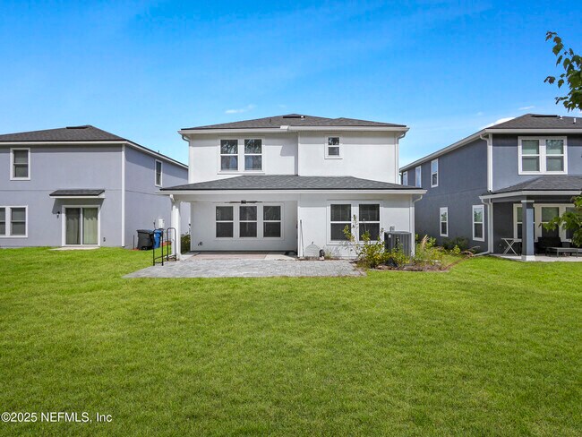 Building Photo - 597 Meadow Ridge Dr