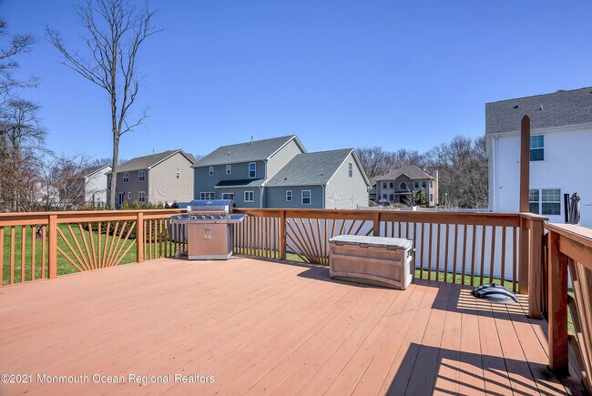Building Photo - 1637 Holbrook St