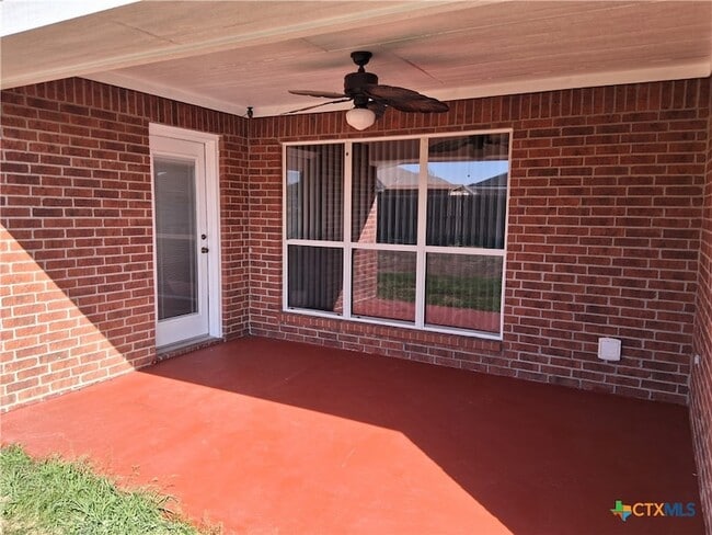 Building Photo - 3107 Lavender Ln