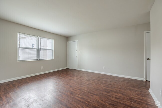 2BR, 2BA - 1000SF - Casa Della Apartments