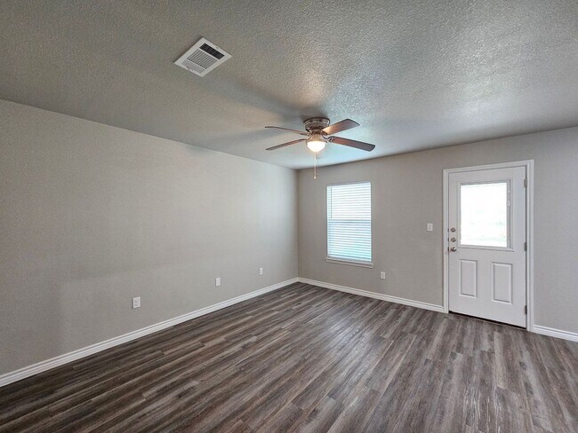 Building Photo - 230 N Mary Jo Dr