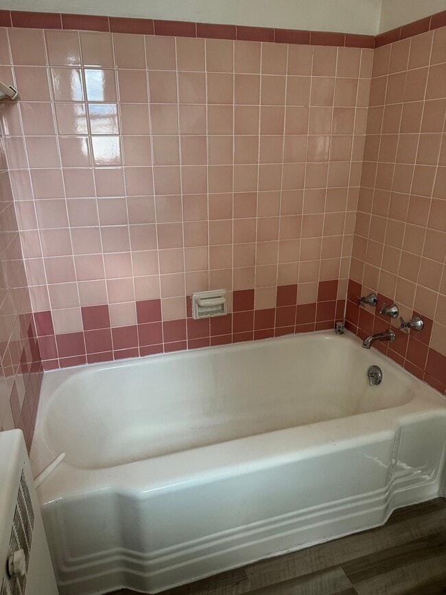 Building Photo - 3148 Werk Rd