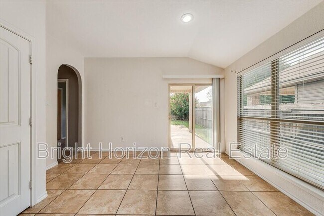 Building Photo - 5160 Britton Ridge Ln