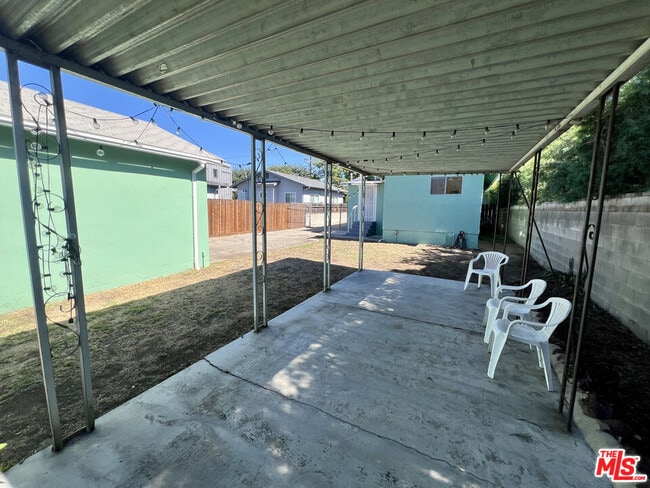 Building Photo - 4316 Perlita Ave