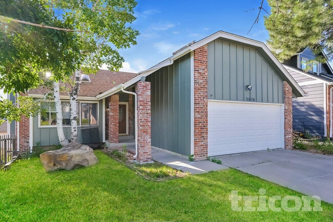 Building Photo - 3606 S Gibralter Cir