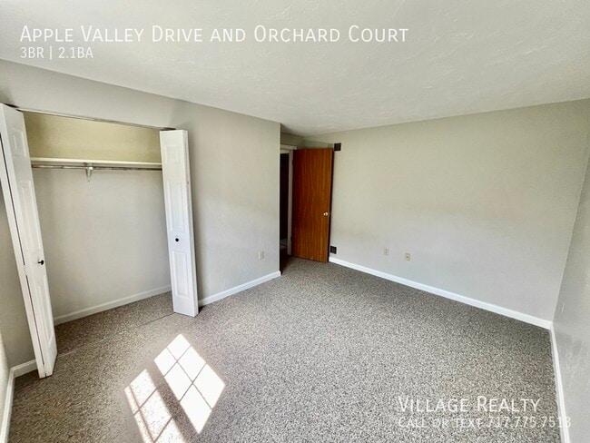 Building Photo - 710 Apple Valley Dr