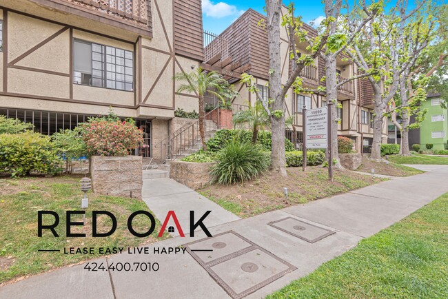 Building Photo - 15050 1/4 Moorpark Street-20