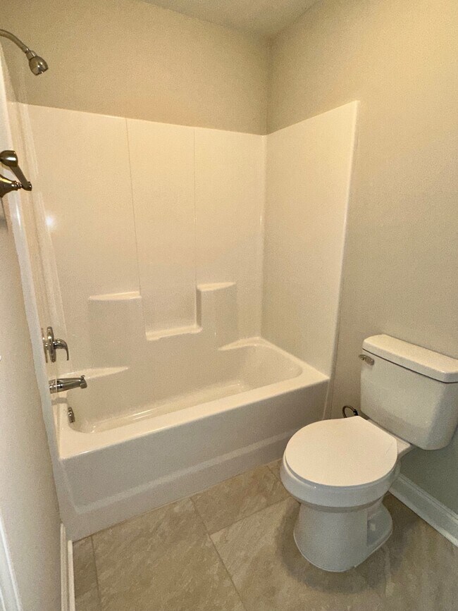 Building Photo - 2845 Jubilee Dr