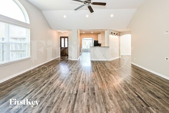 Building Photo - 11314 Huntcrest Ln