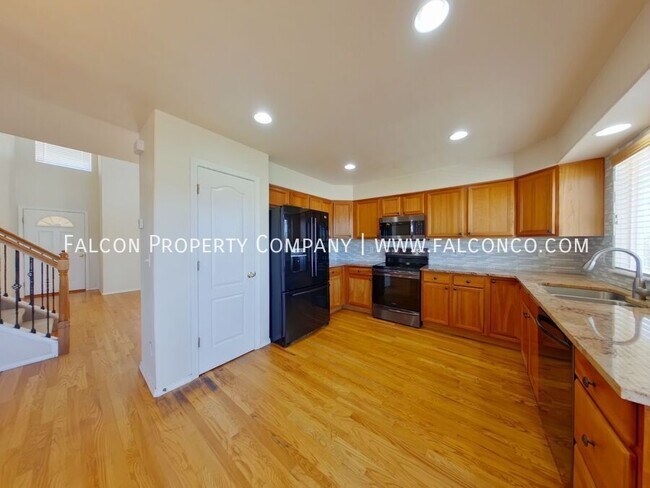 Building Photo - 4055 Morning Glory Rd