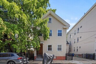 Building Photo - 426 Norfolk St