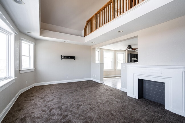 Building Photo - 3315 N Holton St