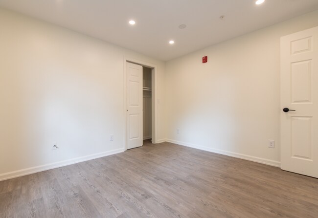 Building Photo - 32 Cargill St