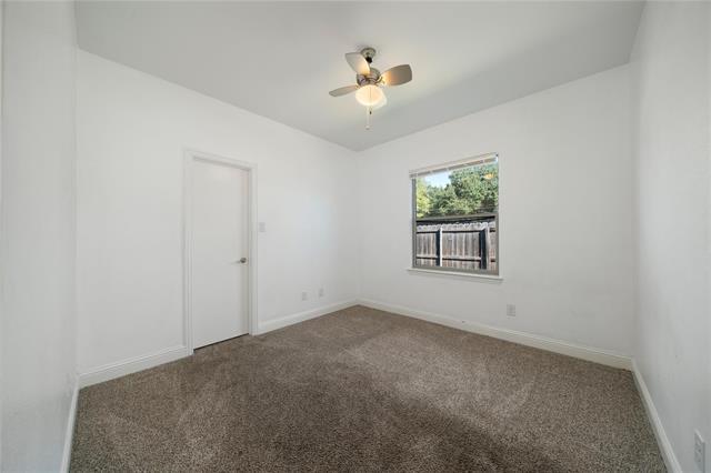 Building Photo - 4800 Rimwood Dr