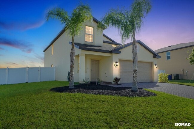 Building Photo - Spacious 5BR House in Fort Pierce, 5 minut...