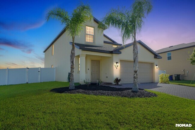 Building Photo - Spacious 5BR House in Fort Pierce, minutes...